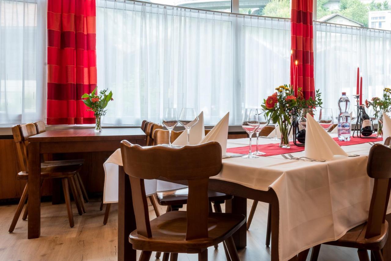 Hotel Du Pont Gampel-Bratsch Esterno foto